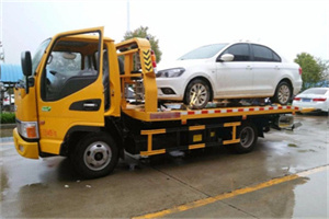 佛山附近拖车救援24小时服务热线